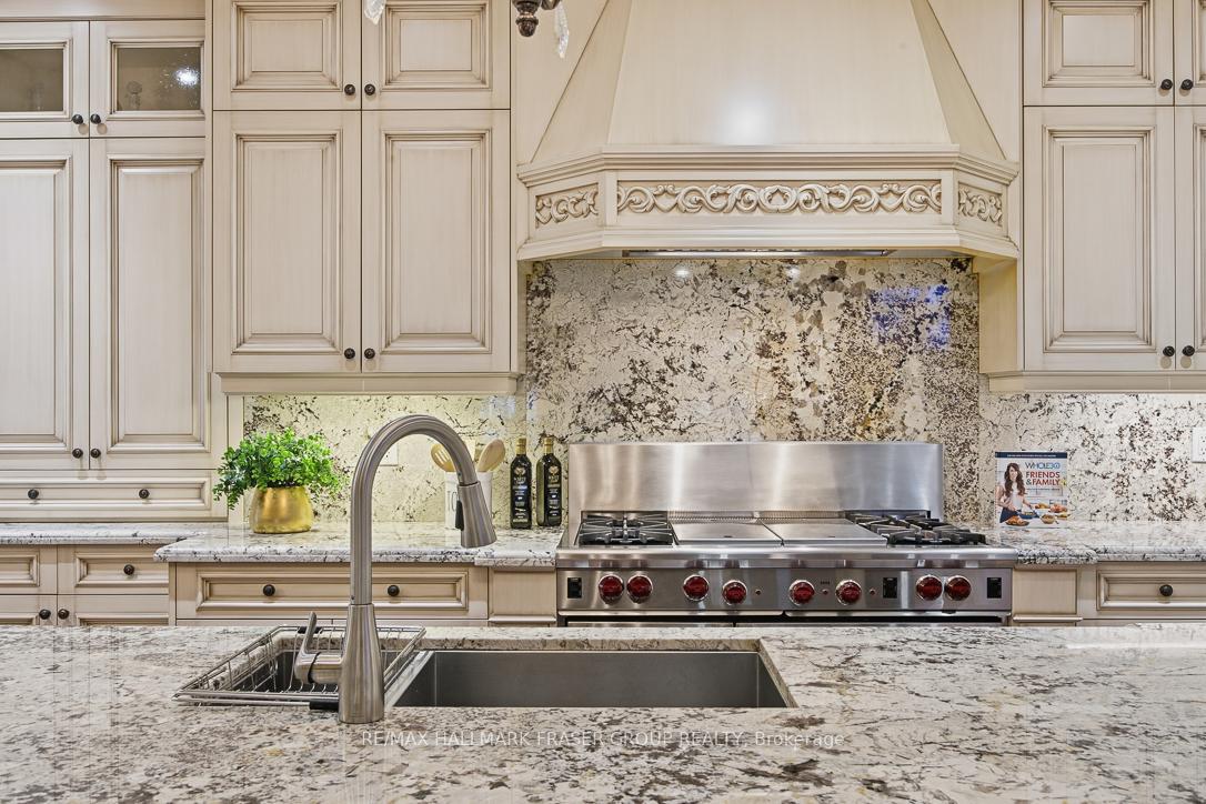 813 Primrose Court, Pickering, ON L1X 2S8, Pickering ON, L1X 2S8