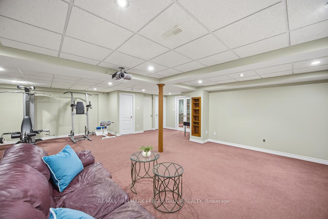 813 Primrose Court, Pickering, ON L1X 2S8, Pickering ON, L1X 2S8