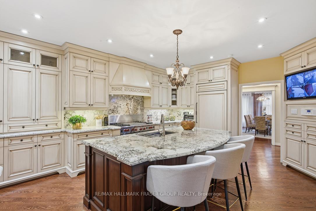 813 Primrose Court, Pickering, ON L1X 2S8, Pickering ON, L1X 2S8