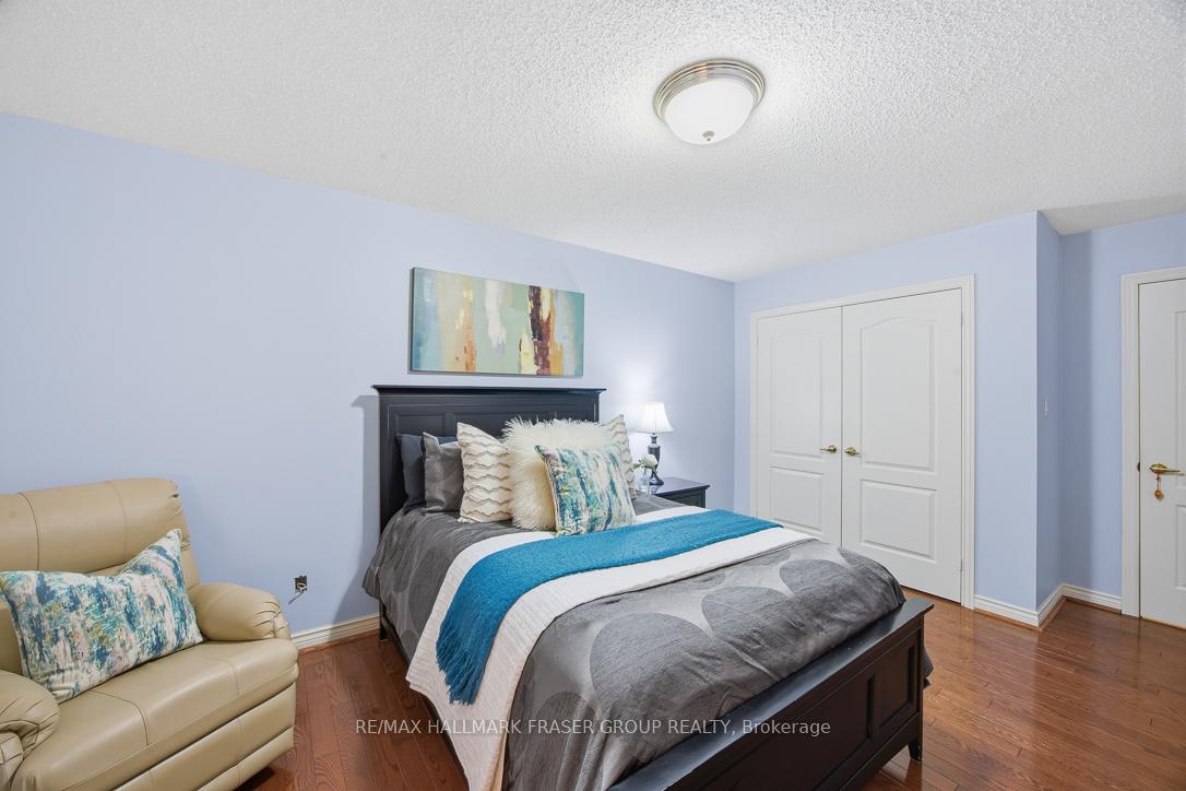 813 Primrose Court, Pickering, ON L1X 2S8, Pickering ON, L1X 2S8