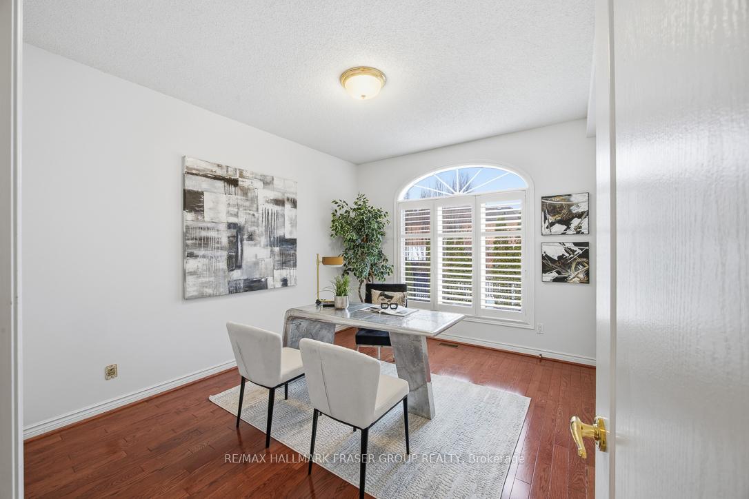 813 Primrose Court, Pickering, ON L1X 2S8, Pickering ON, L1X 2S8