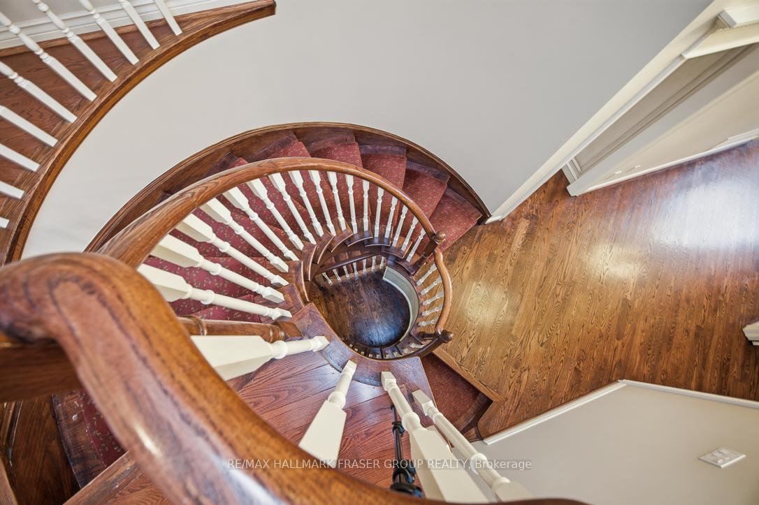 813 Primrose Court, Pickering, ON L1X 2S8, Pickering ON, L1X 2S8