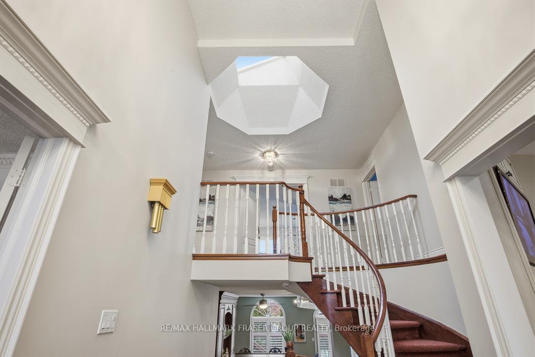 813 Primrose Court, Pickering, ON L1X 2S8, Pickering ON, L1X 2S8