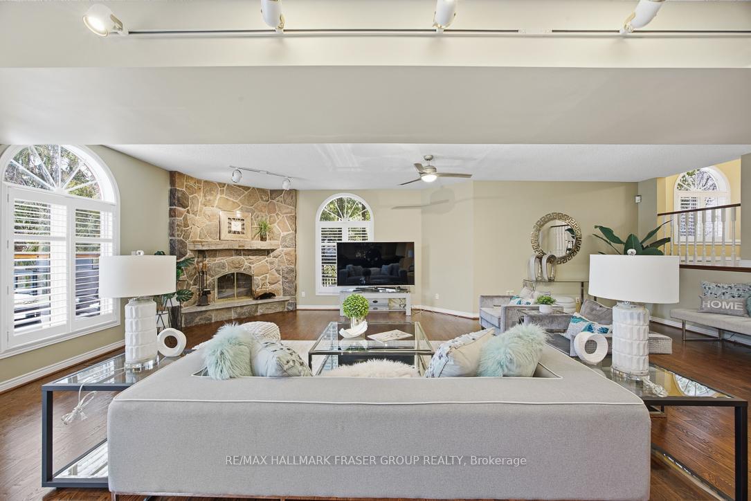 813 Primrose Court, Pickering, ON L1X 2S8, Pickering ON, L1X 2S8