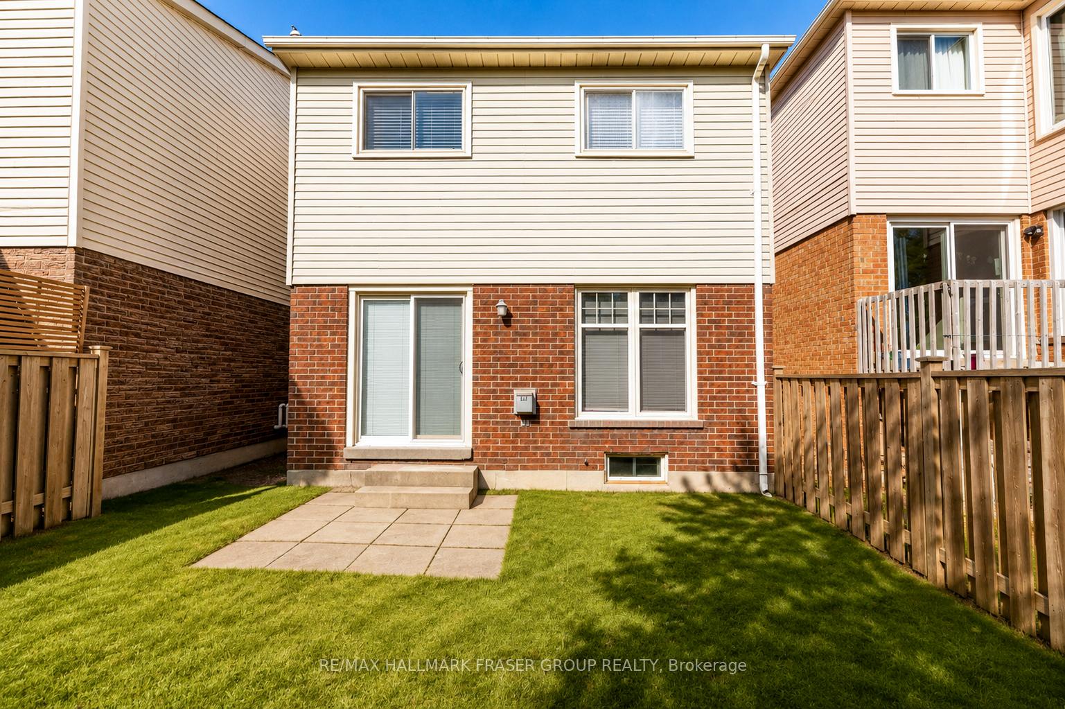 4 Coalport Drive