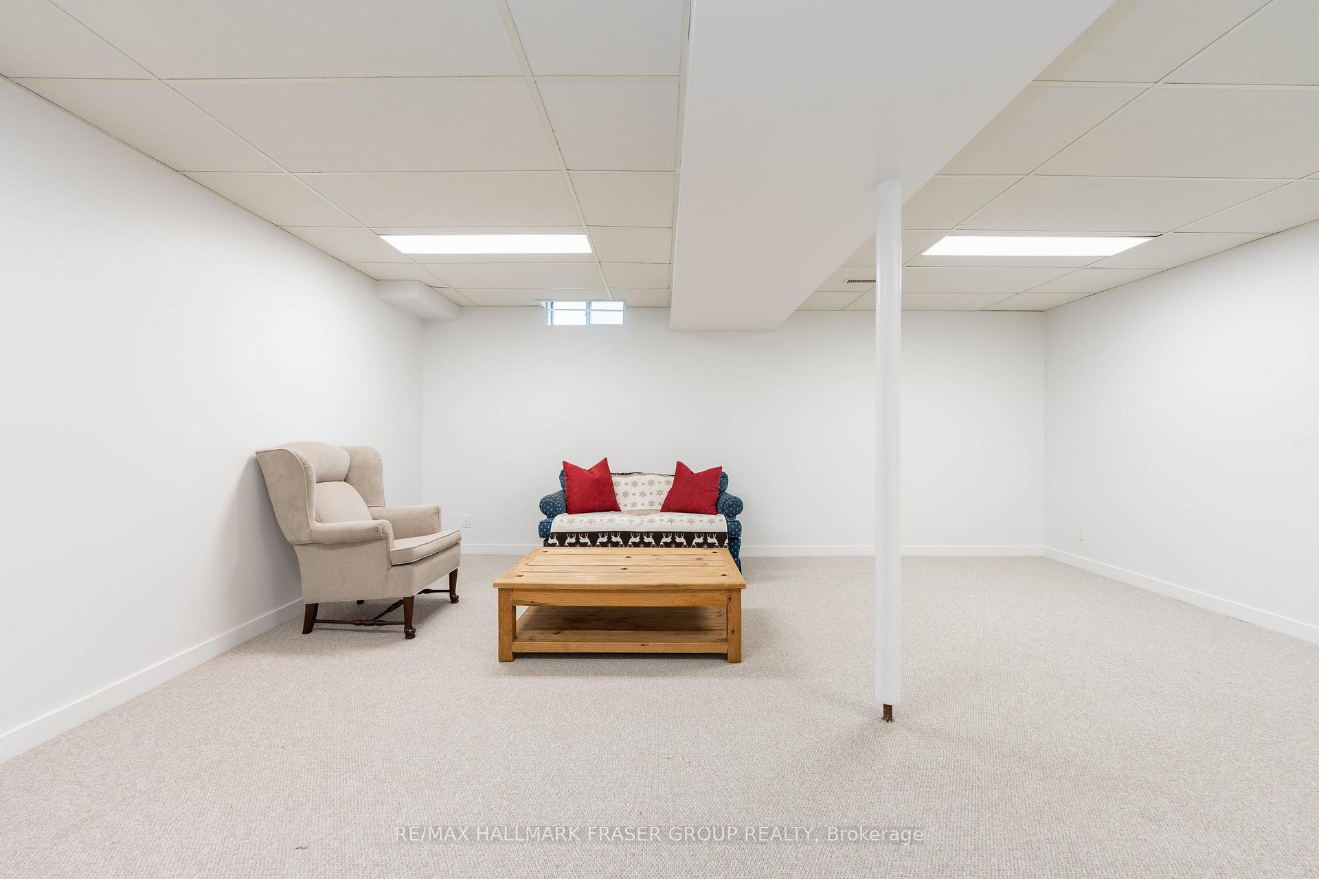 4 Coalport Drive