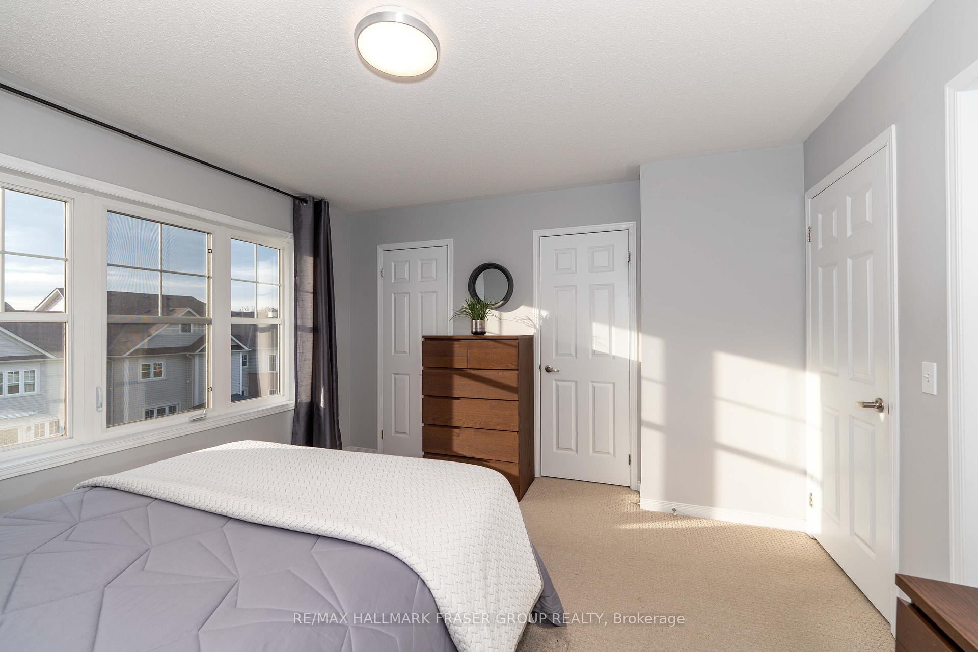 72 Harbourside Drive