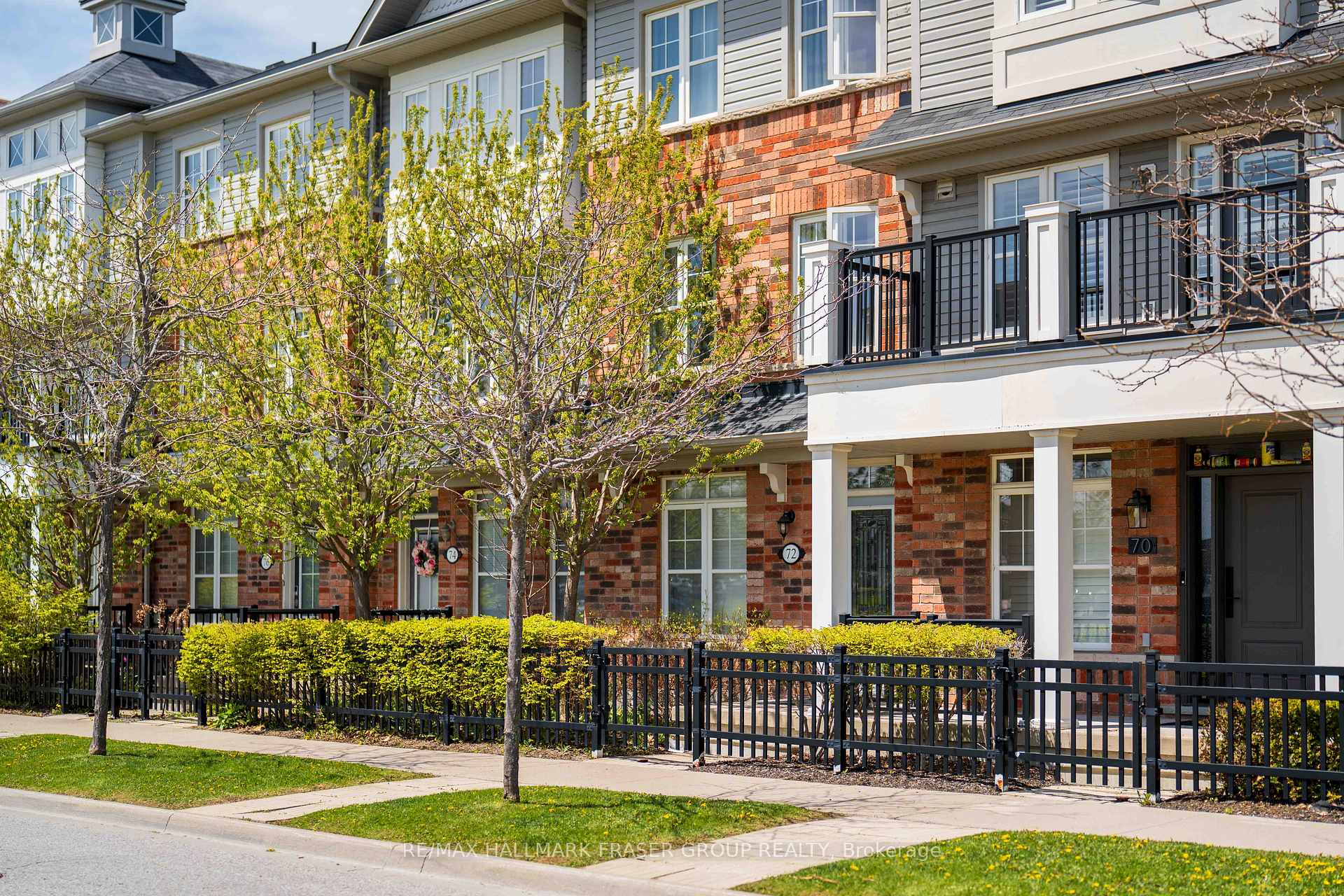 72 Harbourside Drive