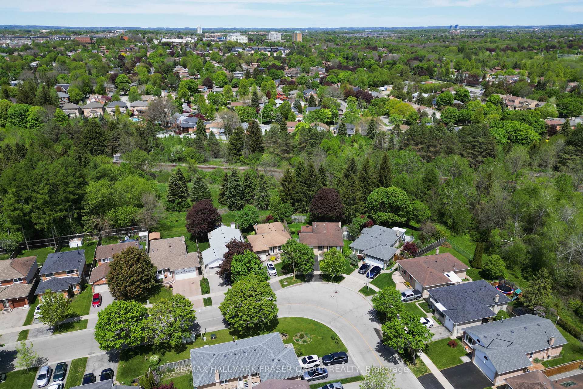 59 Regency Crescent