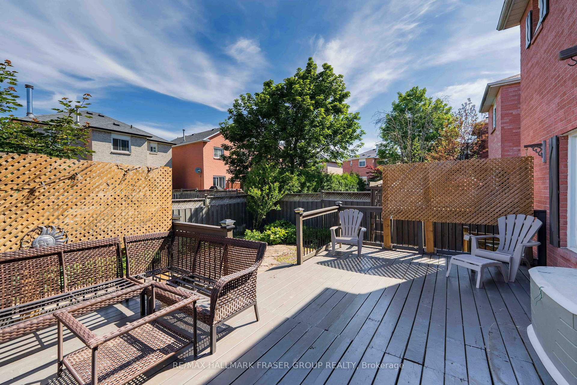 8 Iles Street