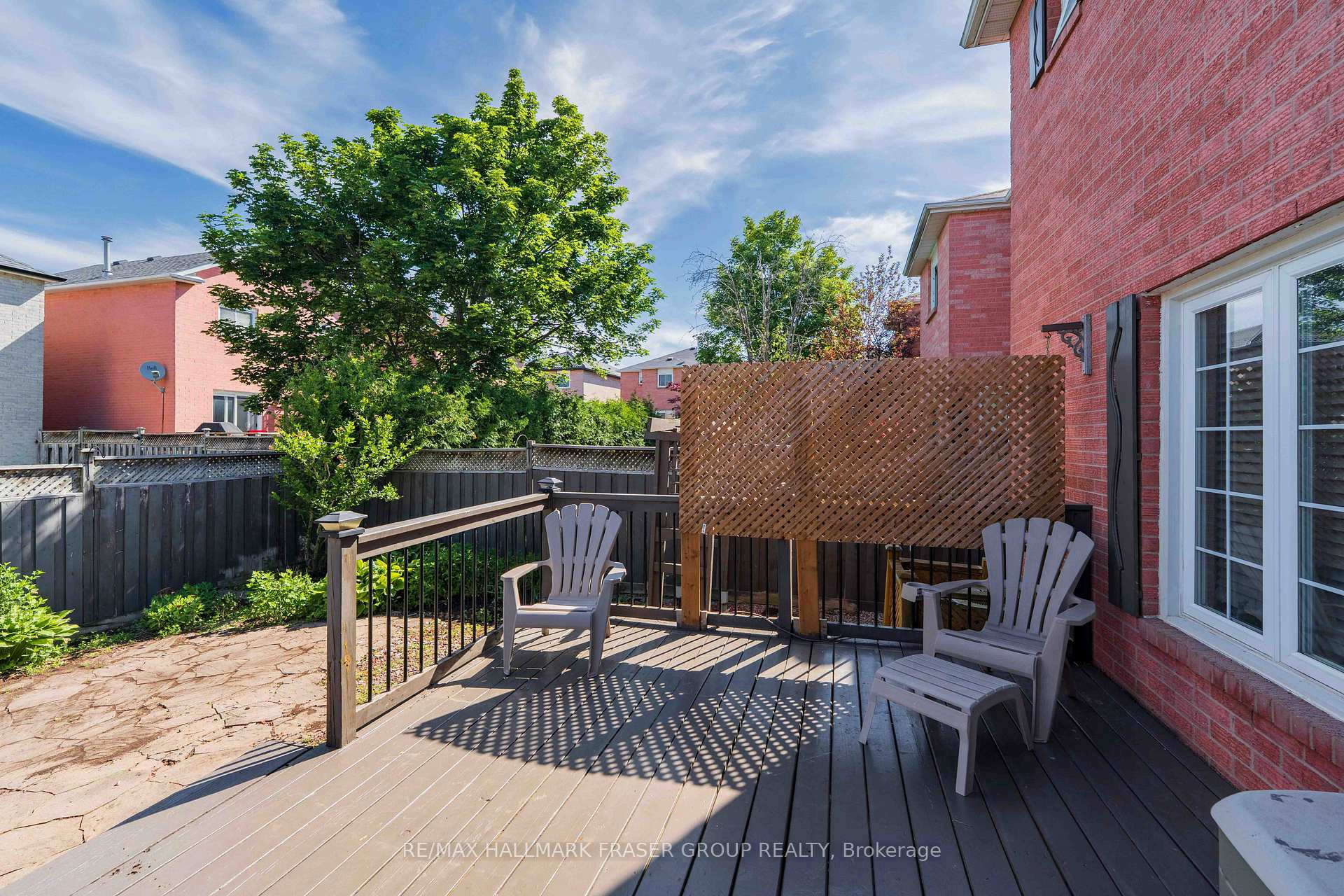 8 Iles Street
