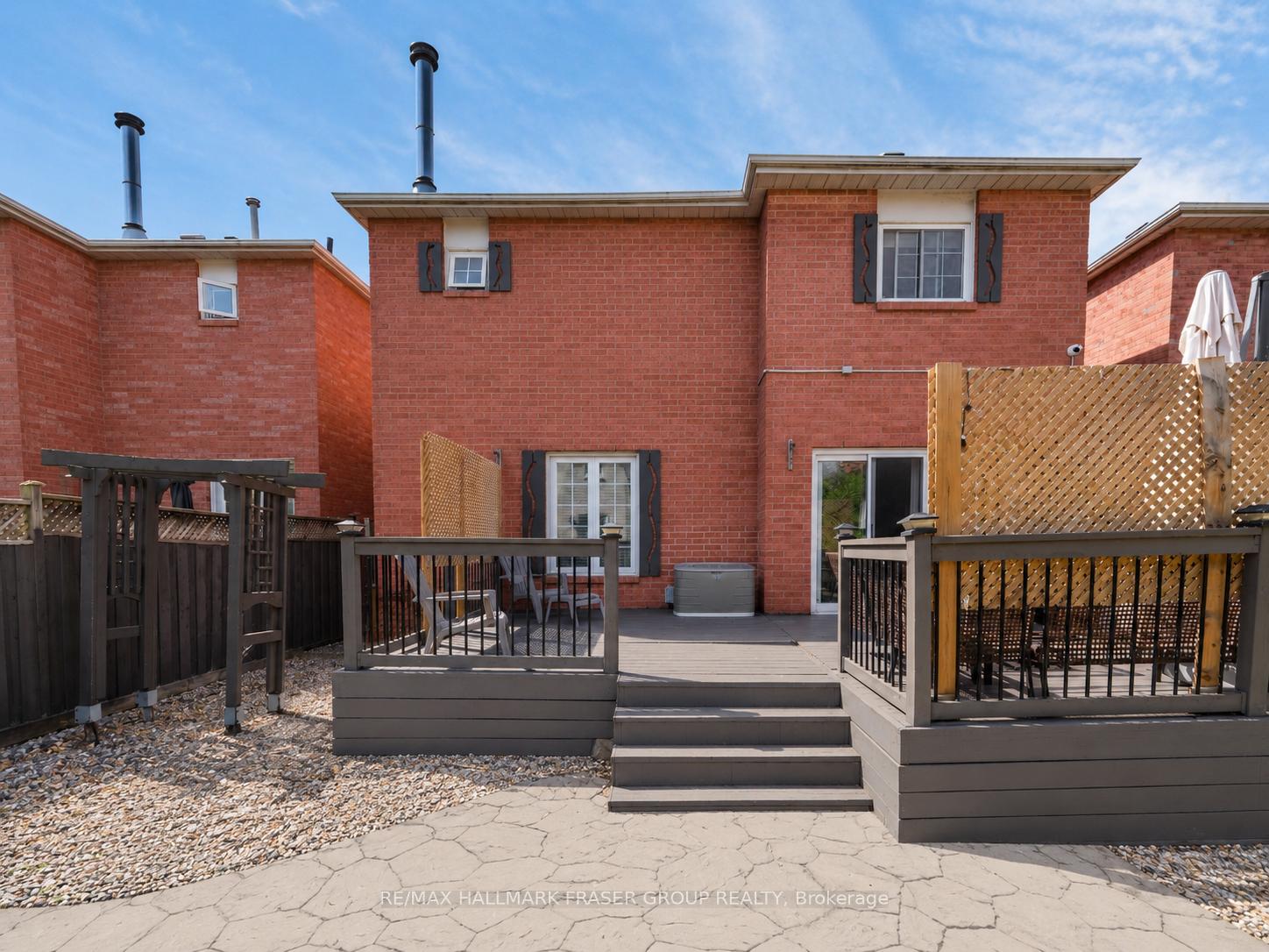 8 Iles Street