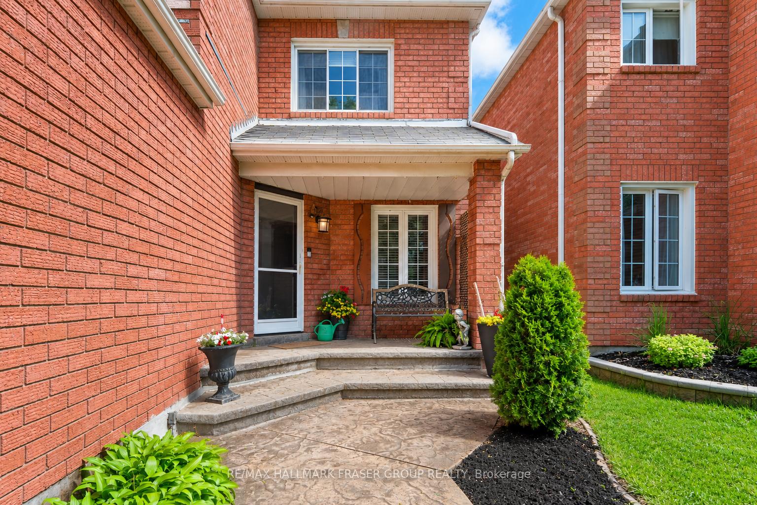 8 Iles Street