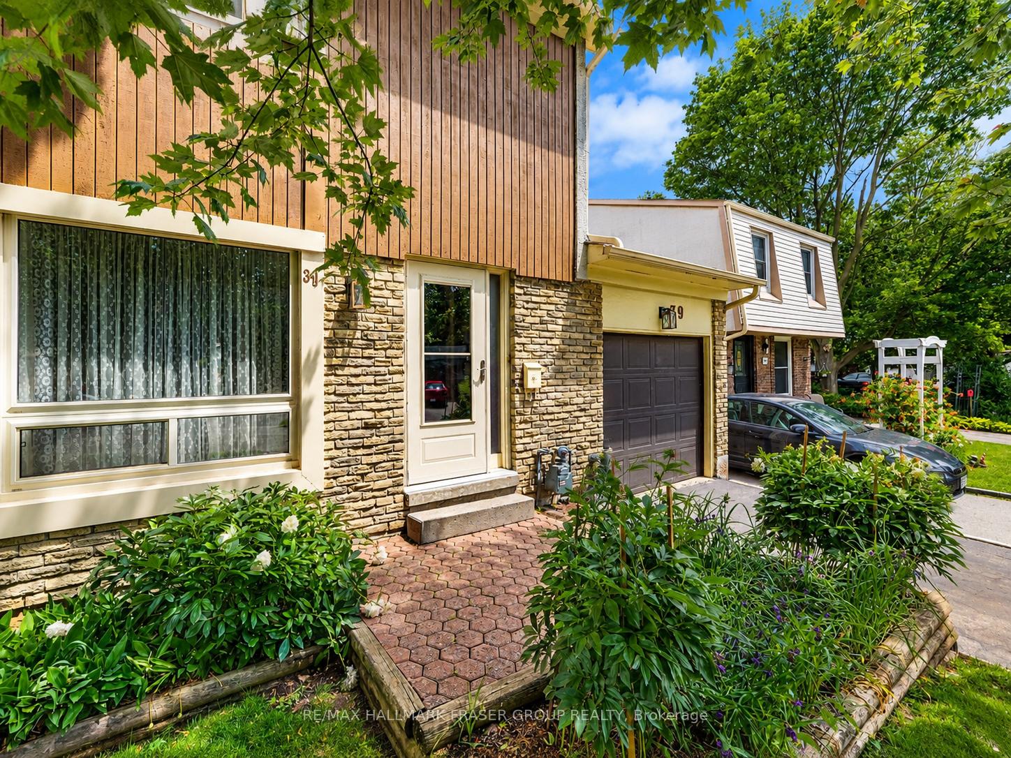 39 Ivanic Court