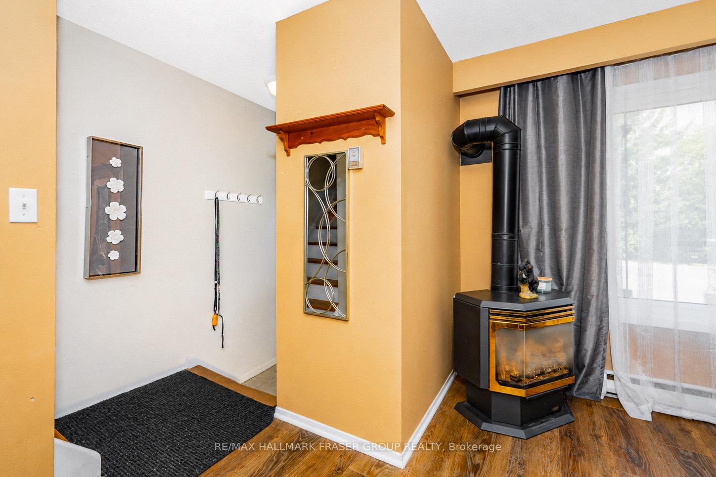 230 Kinmount Crescent