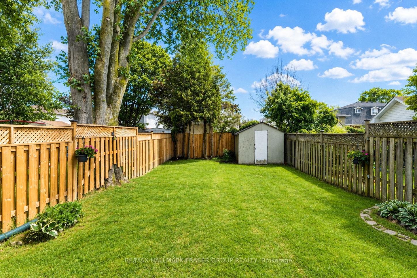 230 Kinmount Crescent