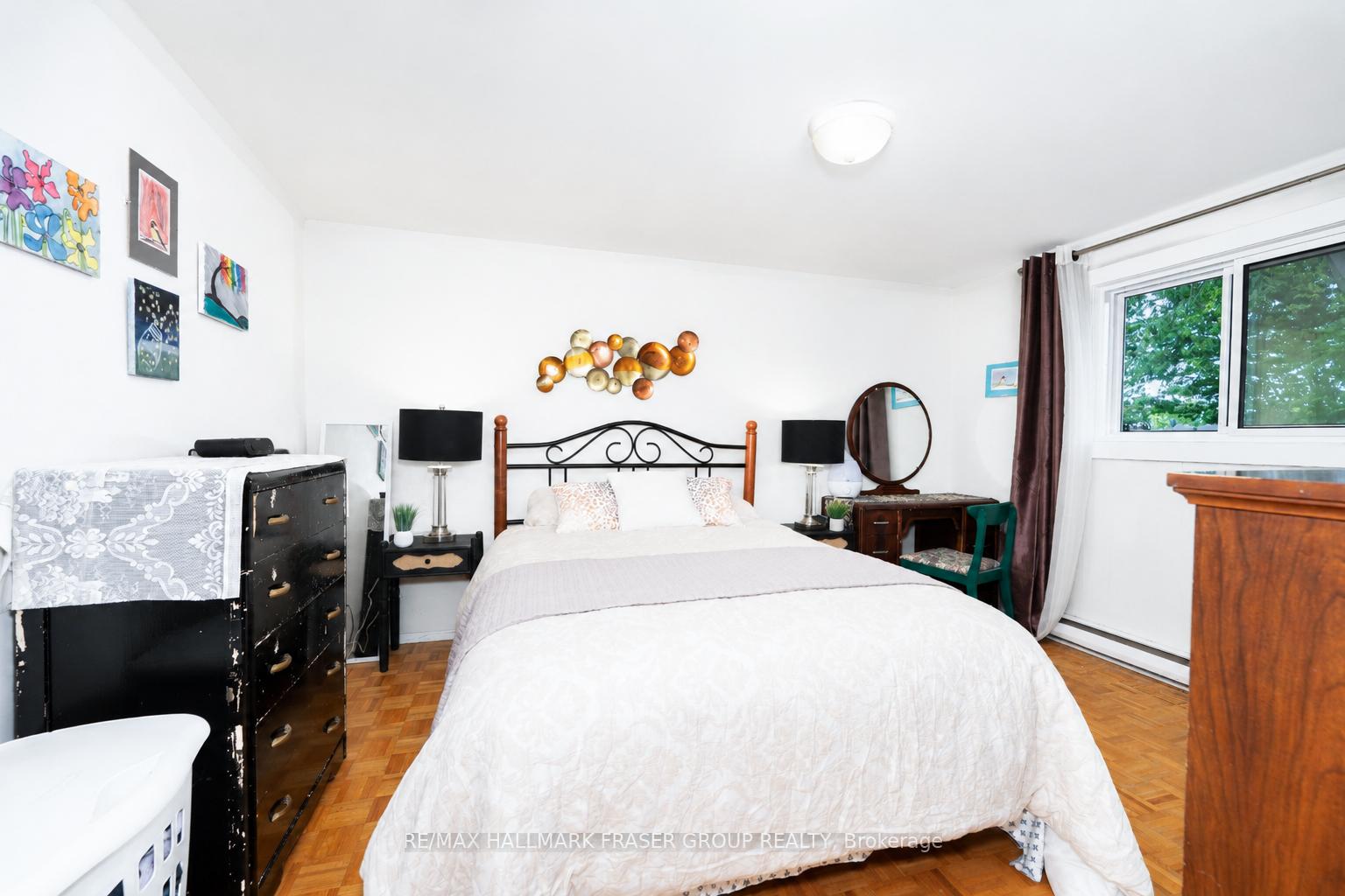 230 Kinmount Crescent