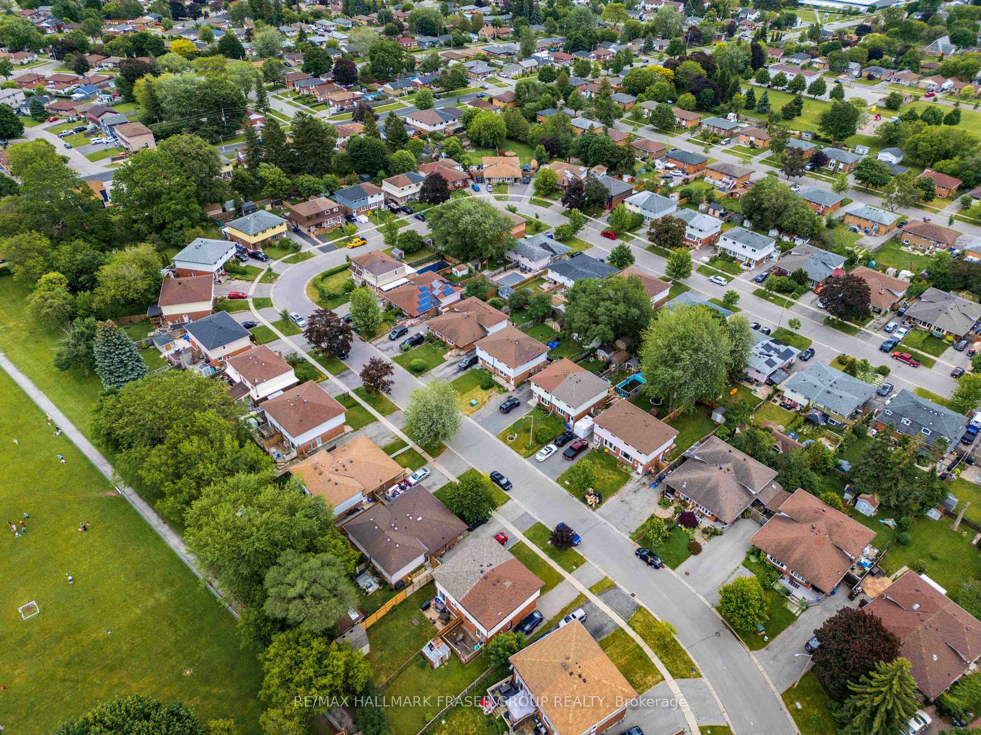 230 Kinmount Crescent