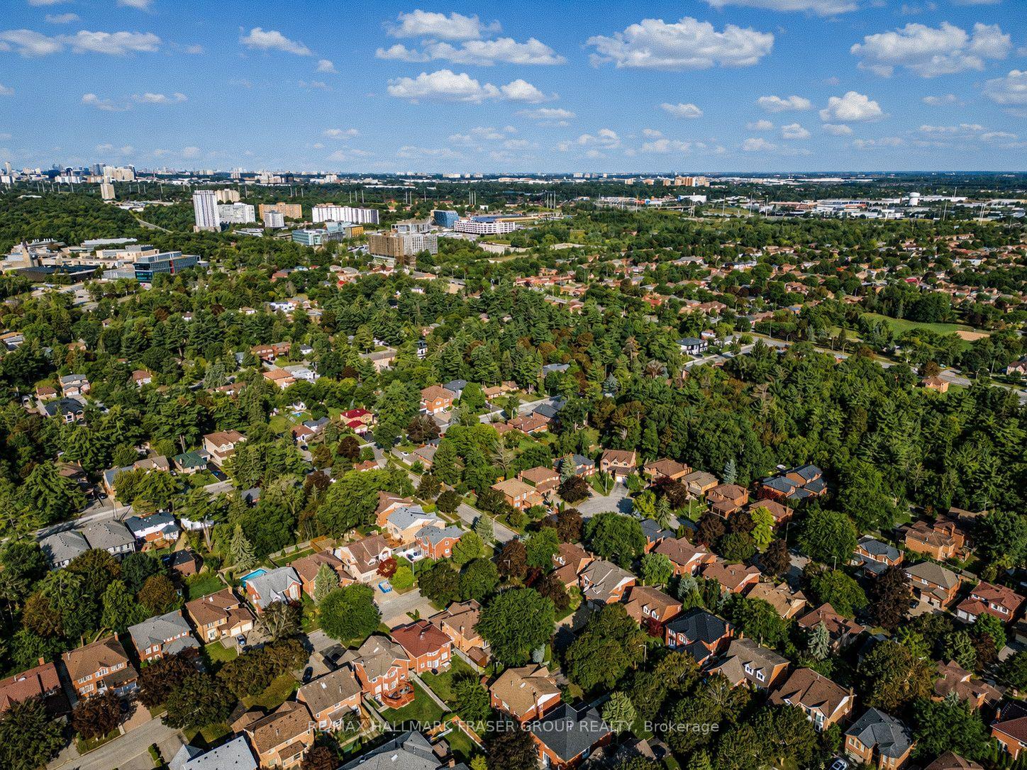 77 Glenthorne Drive, Toronto