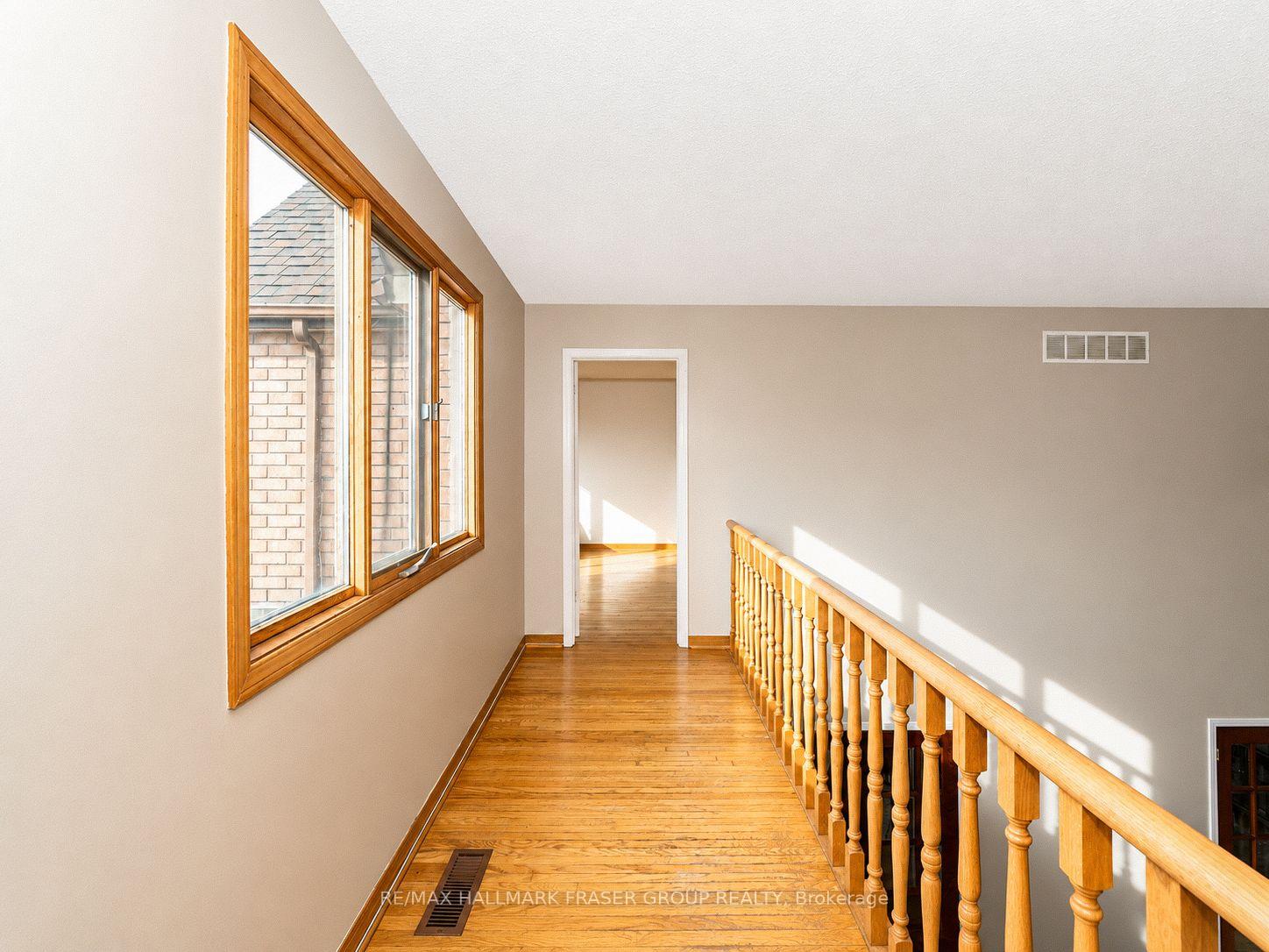 77 Glenthorne Drive, Toronto