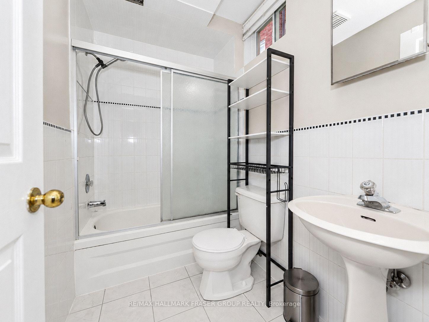 77 Glenthorne Drive, Toronto