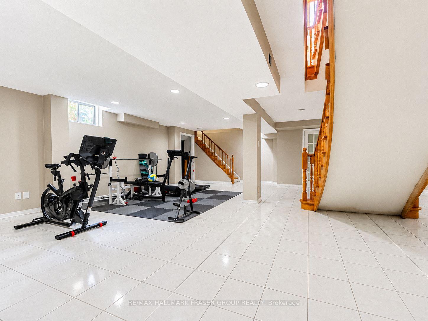 77 Glenthorne Drive, Toronto