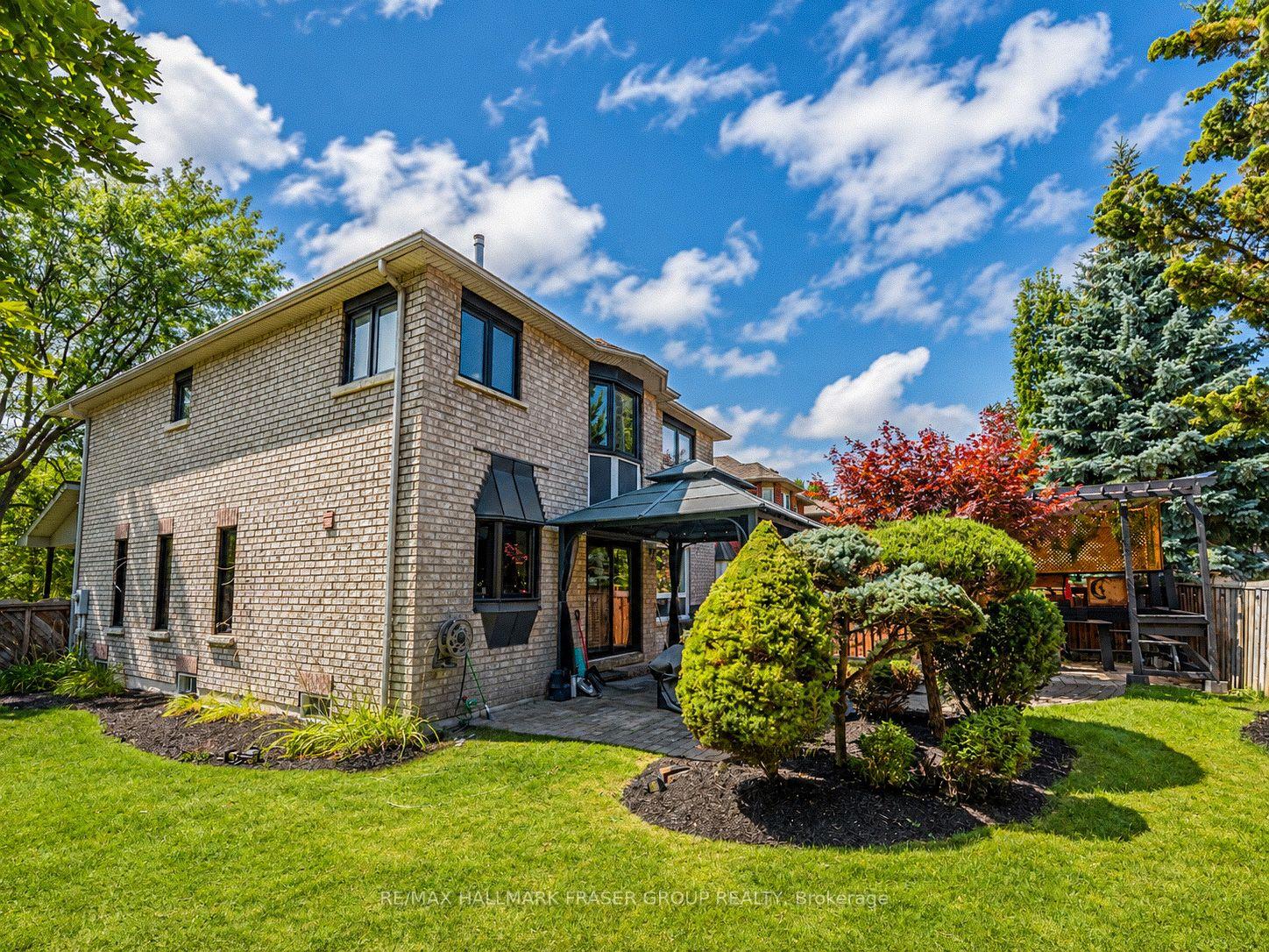 1 Mcneilage Court
