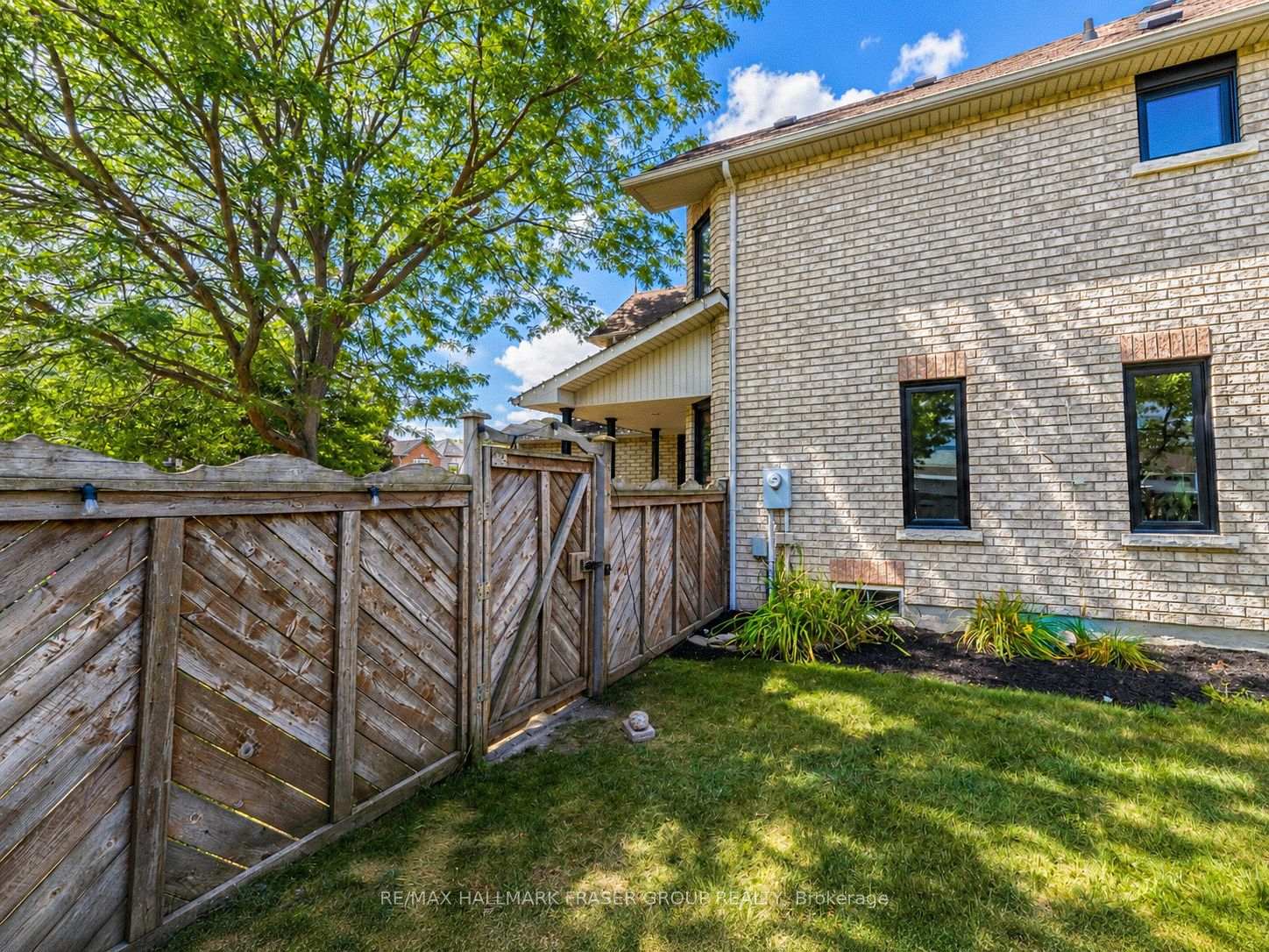 1 Mcneilage Court