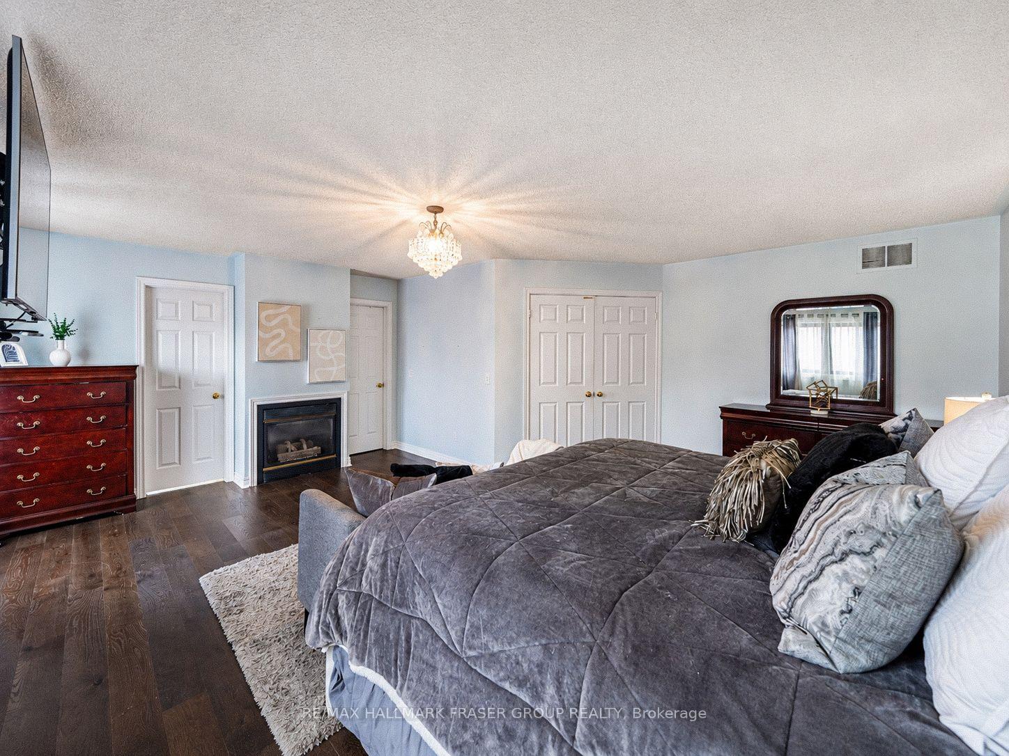 1 Mcneilage Court