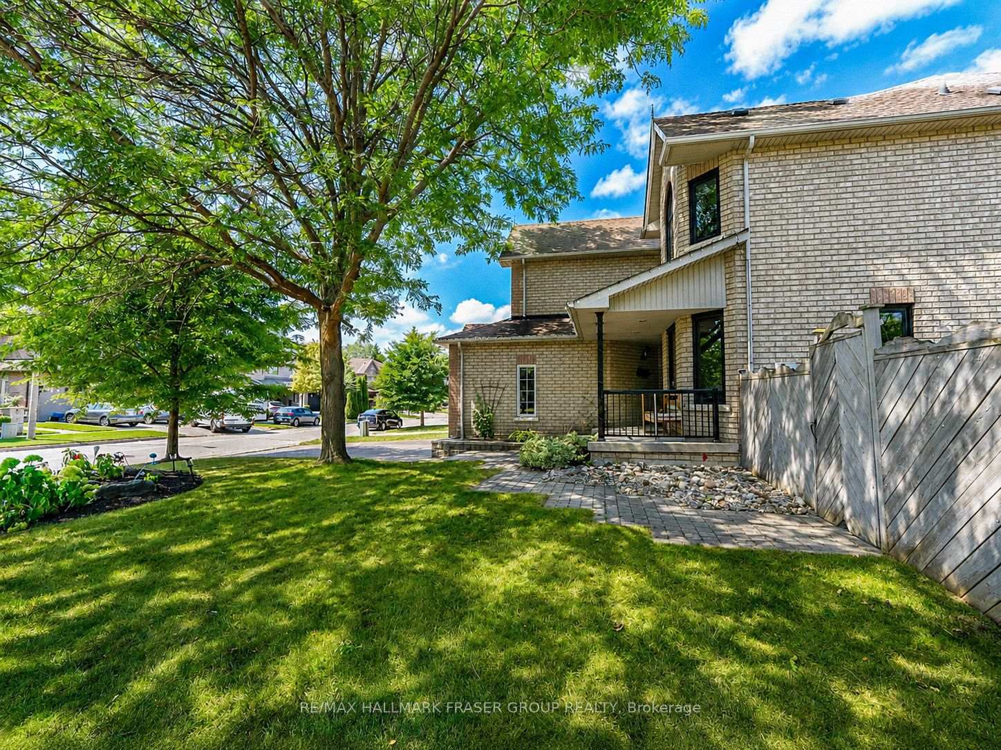 1 Mcneilage Court