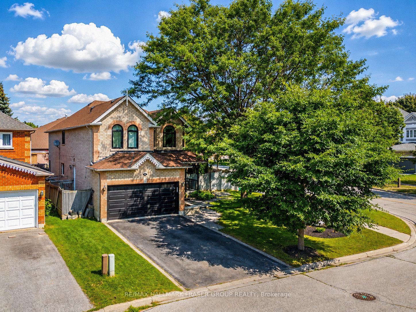 1 Mcneilage Court