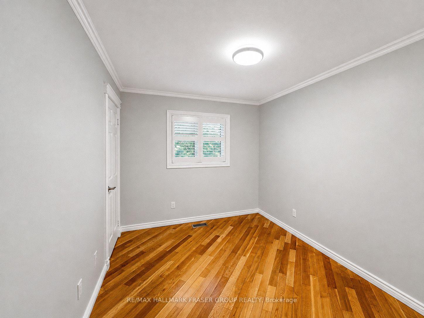 1473 Sandhurst Crescent