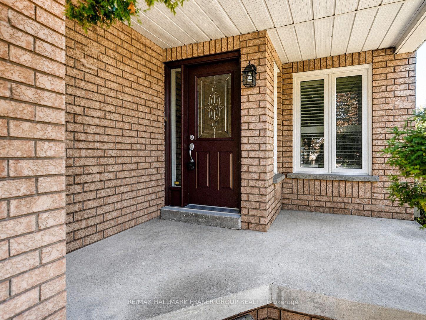 1473 Sandhurst Crescent