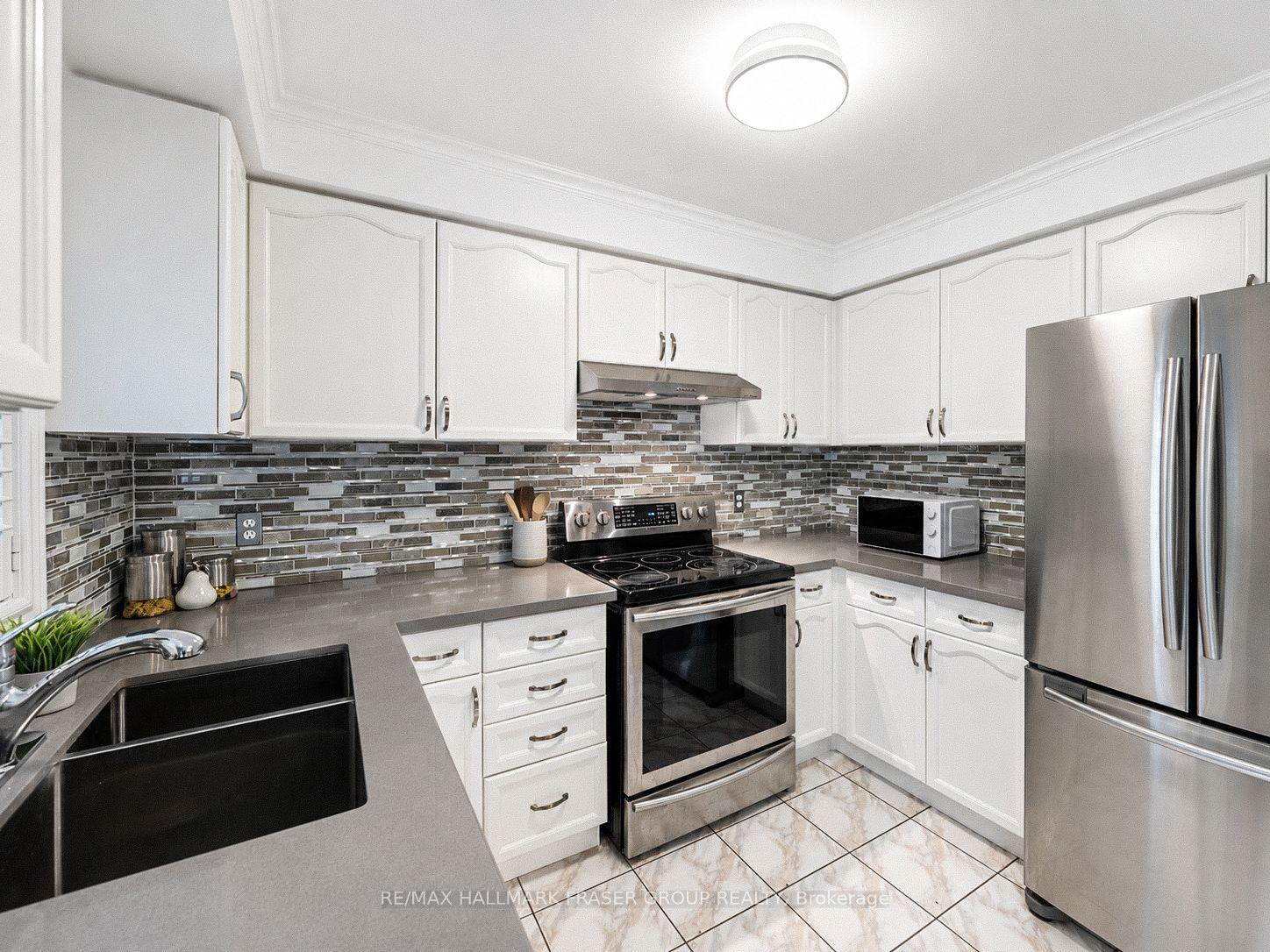 1473 Sandhurst Crescent