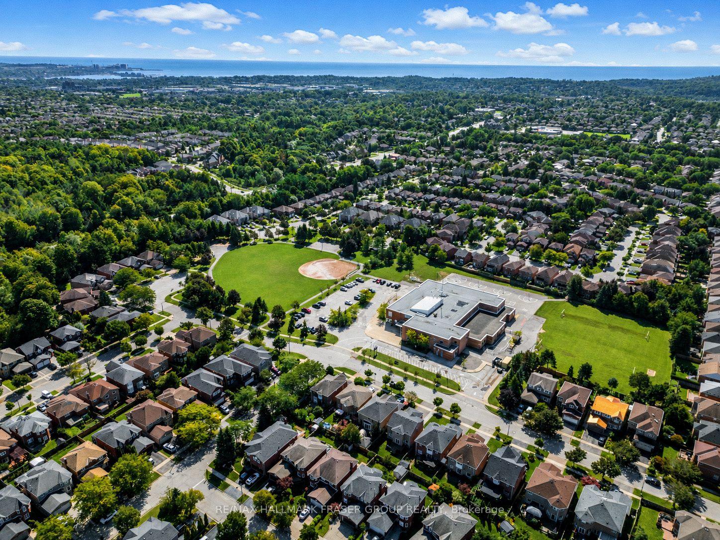 1473 Sandhurst Crescent