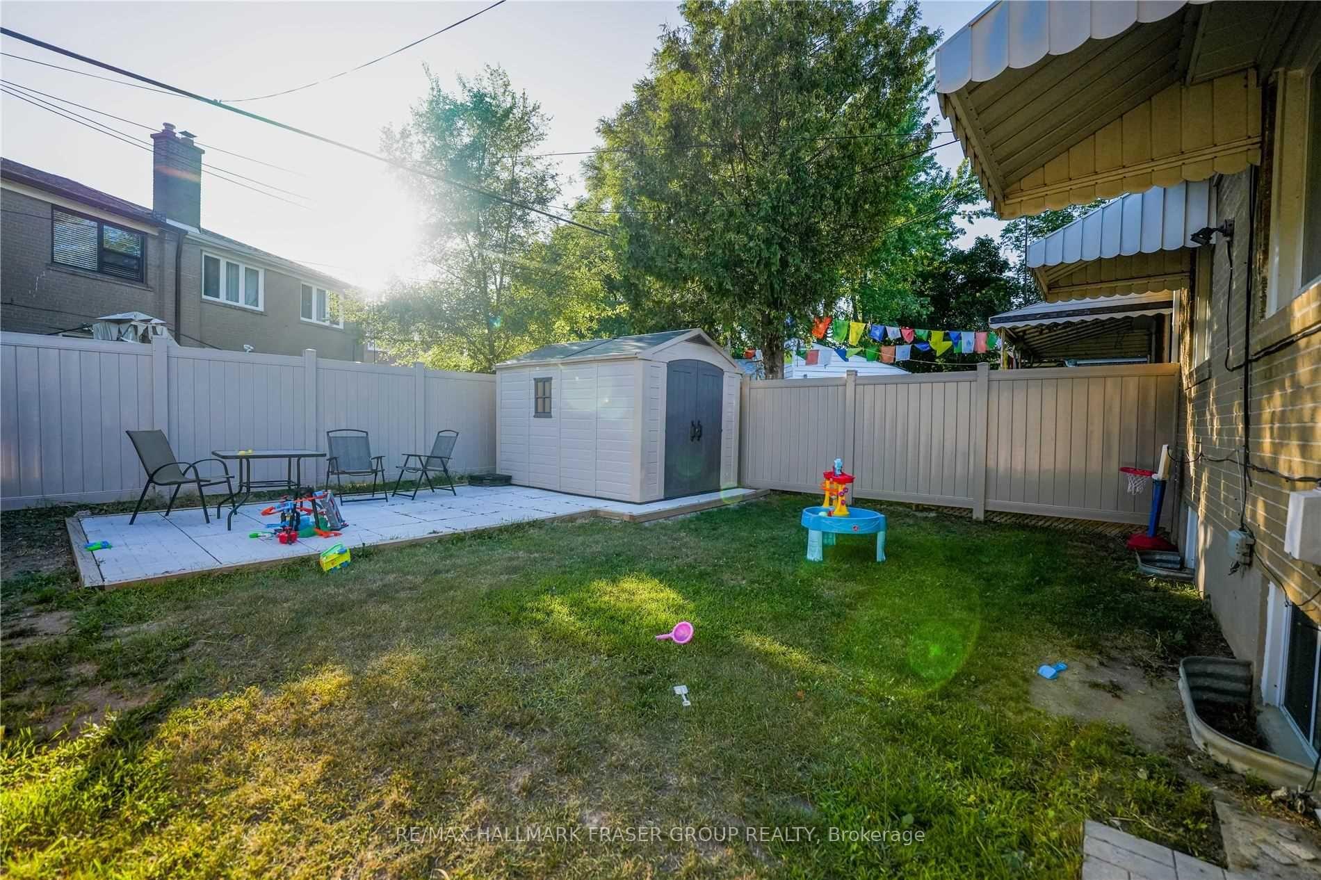 92 Overture Road, Toronto