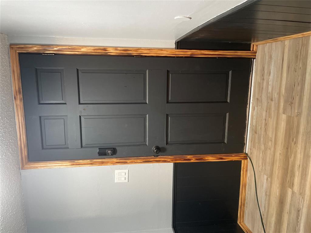 1723 E Lindsey Street Unit: 2