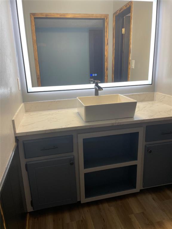 1723 E Lindsey Street Unit: 2
