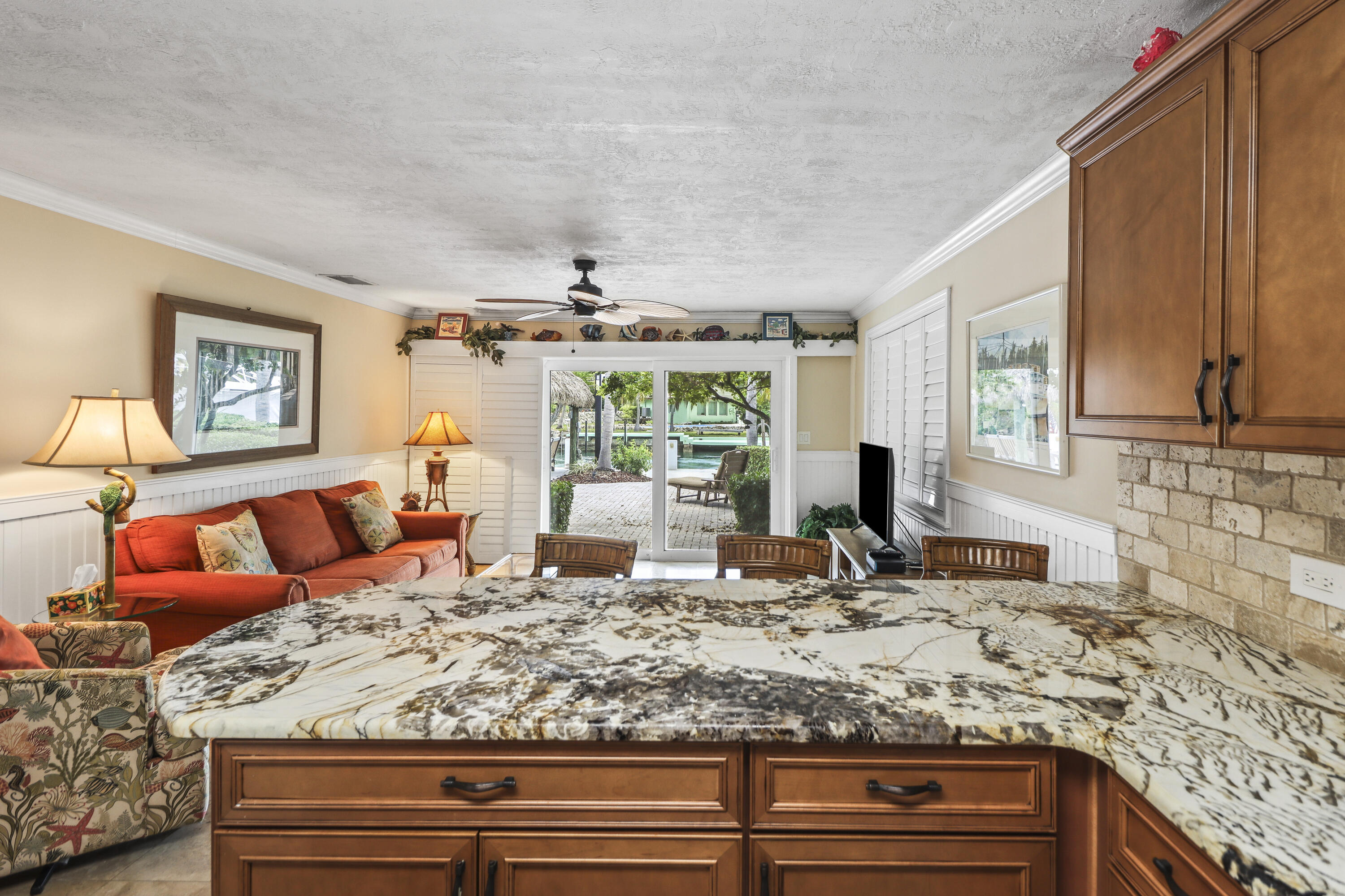 116 N Indies Drive