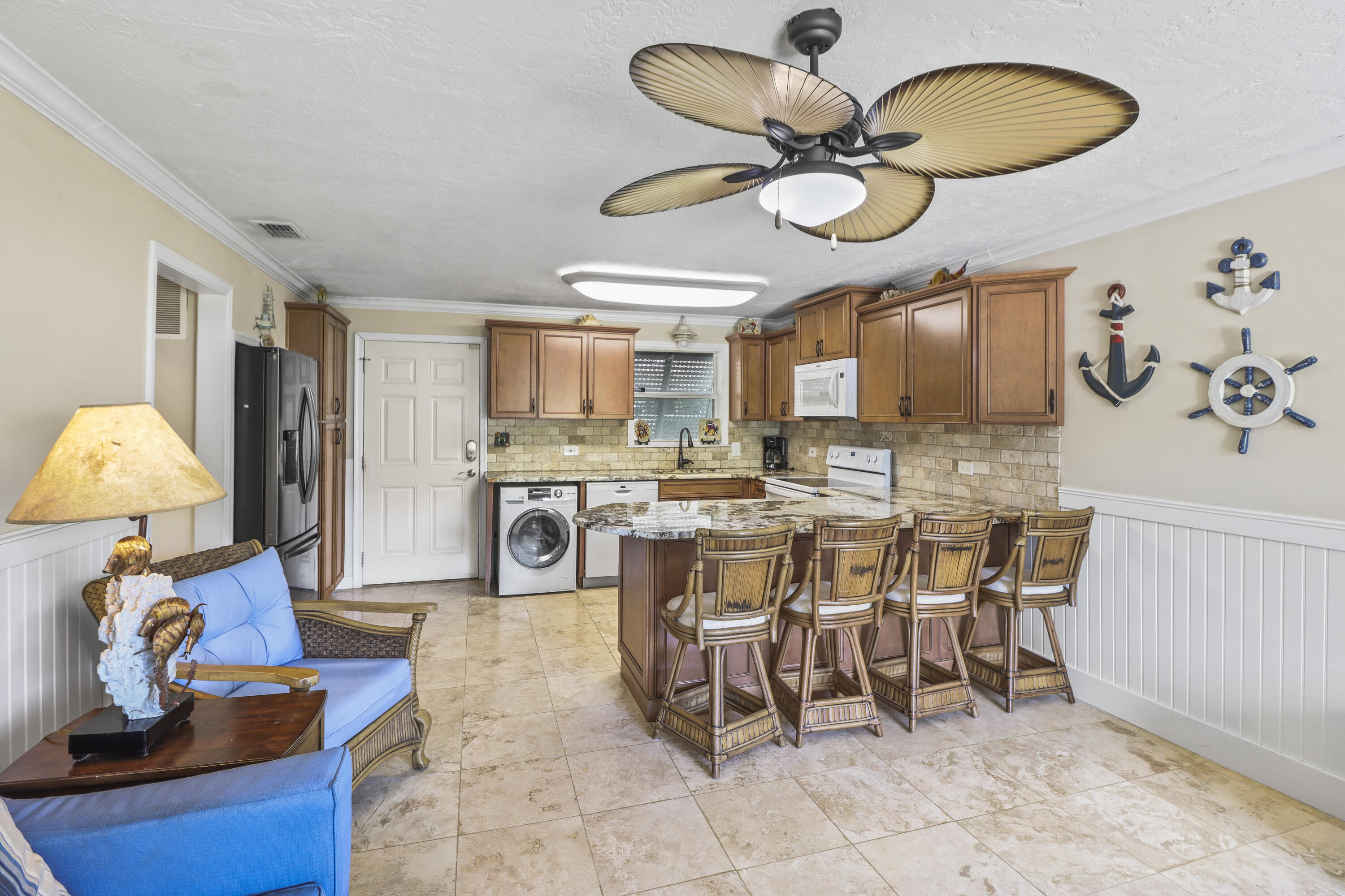 116 N Indies Drive