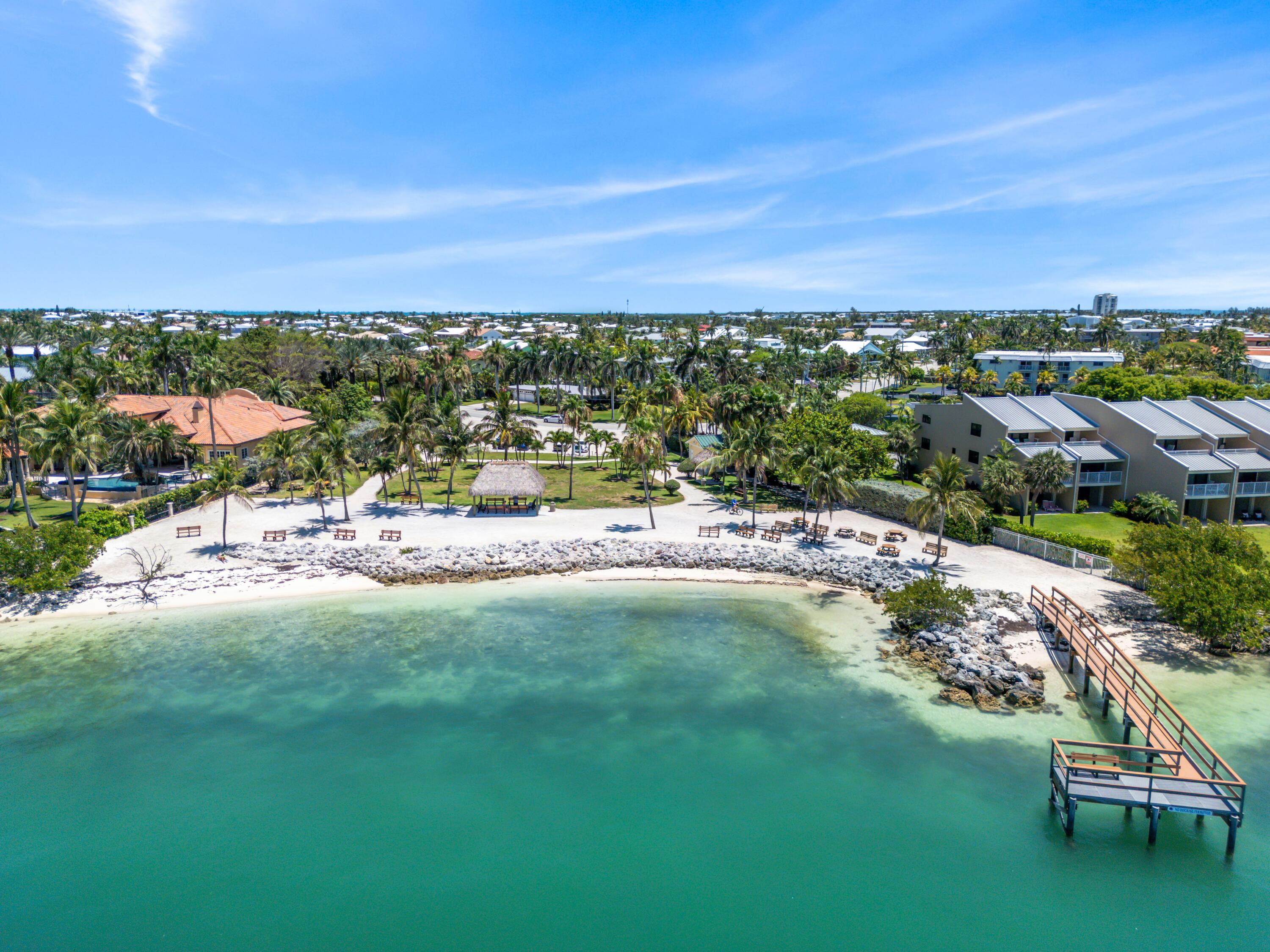 1101 W Ocean Drive Unit: 15
