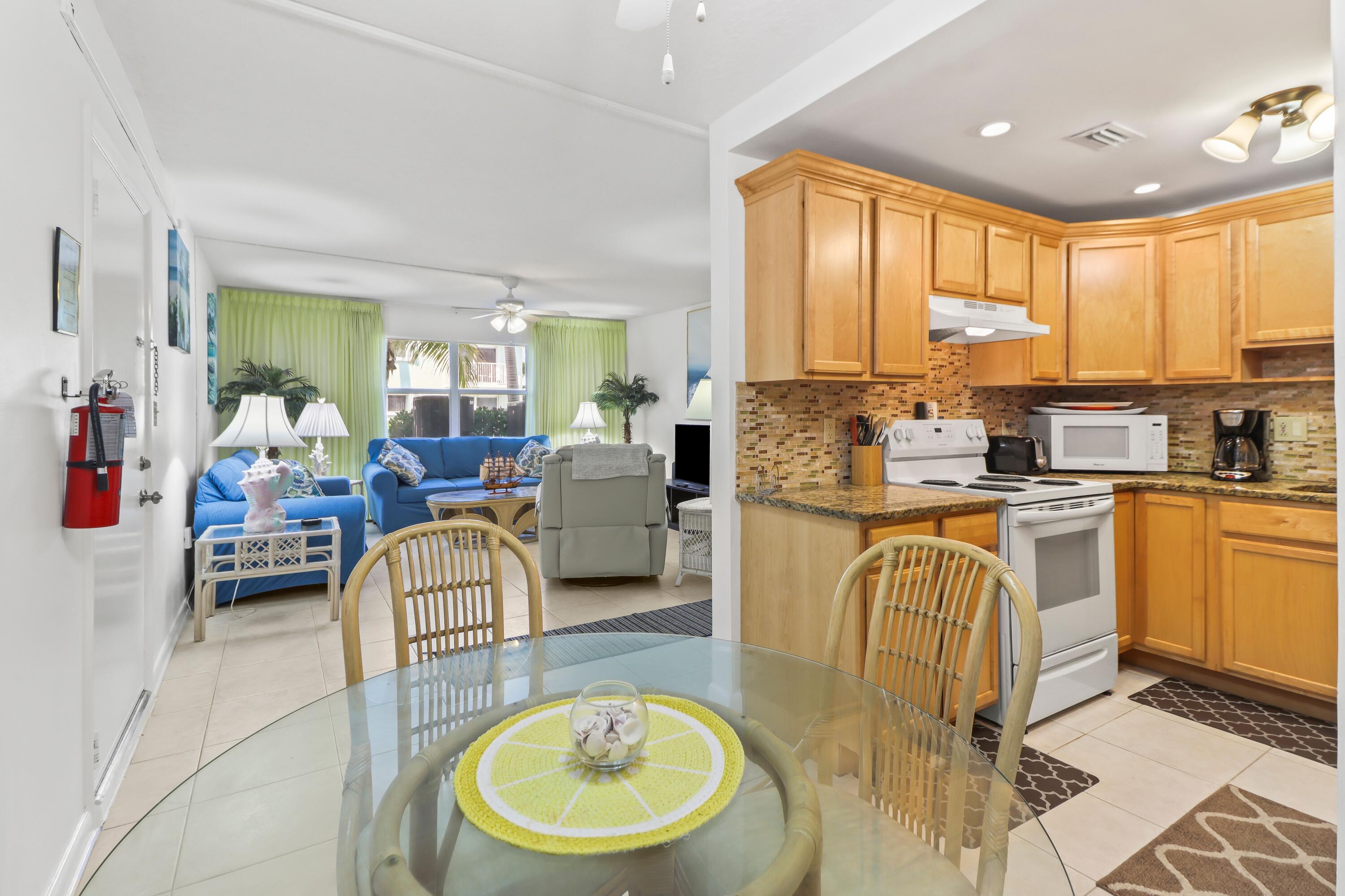 1101 W Ocean Drive Unit: 15