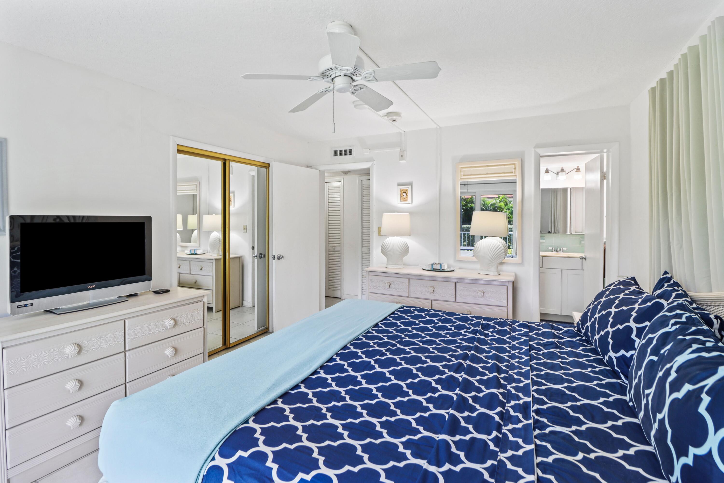1101 W Ocean Drive Unit: 15