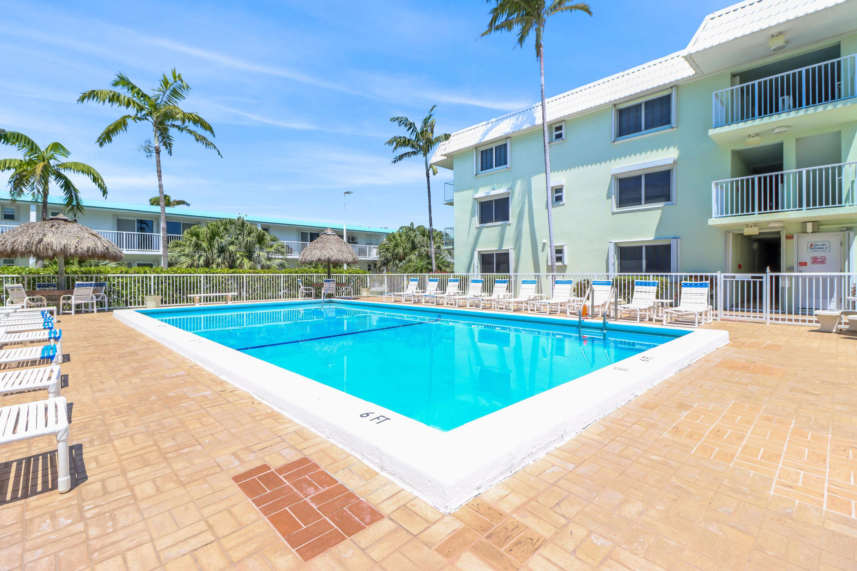 1101 W Ocean Drive Unit: 15