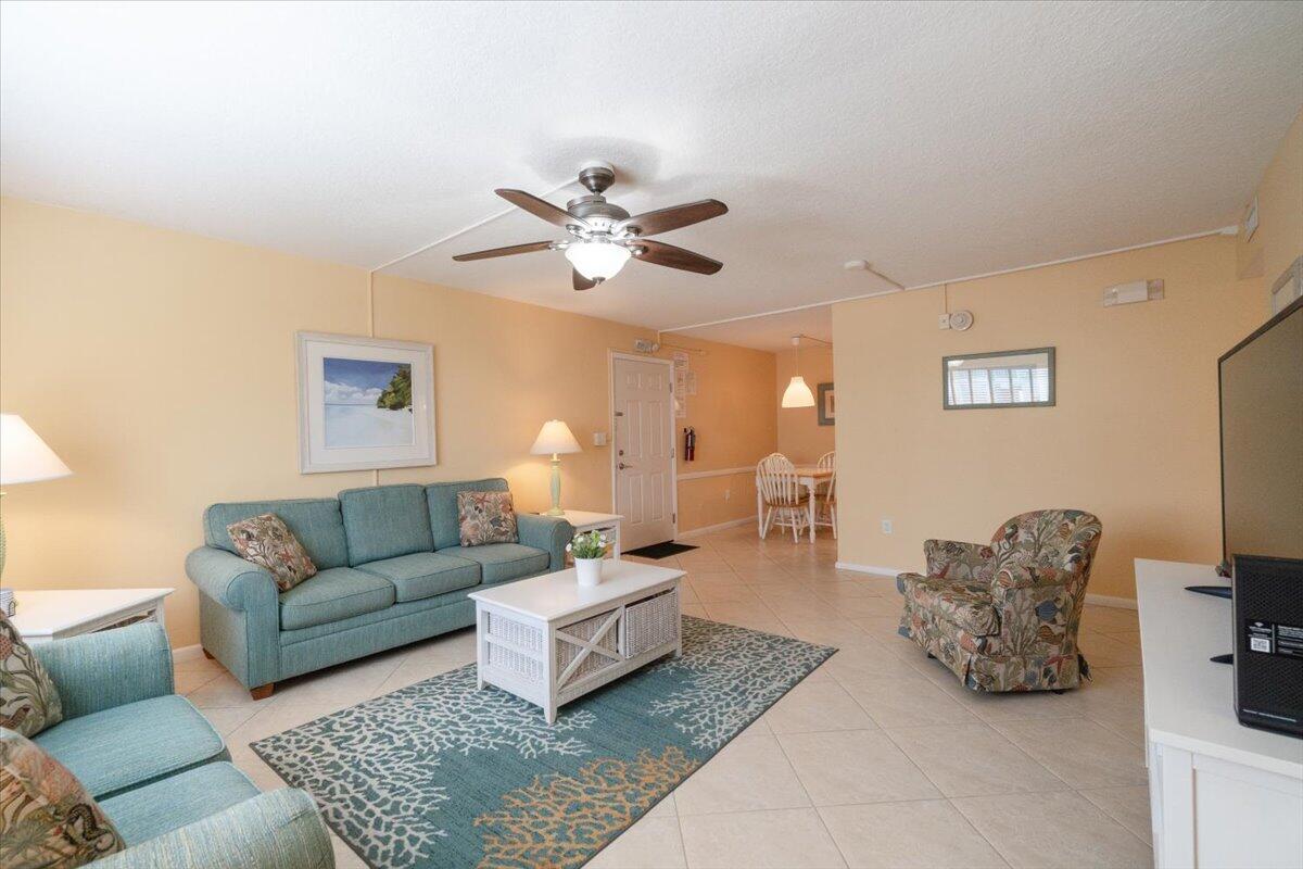 1101 W Ocean Drive Unit: 18