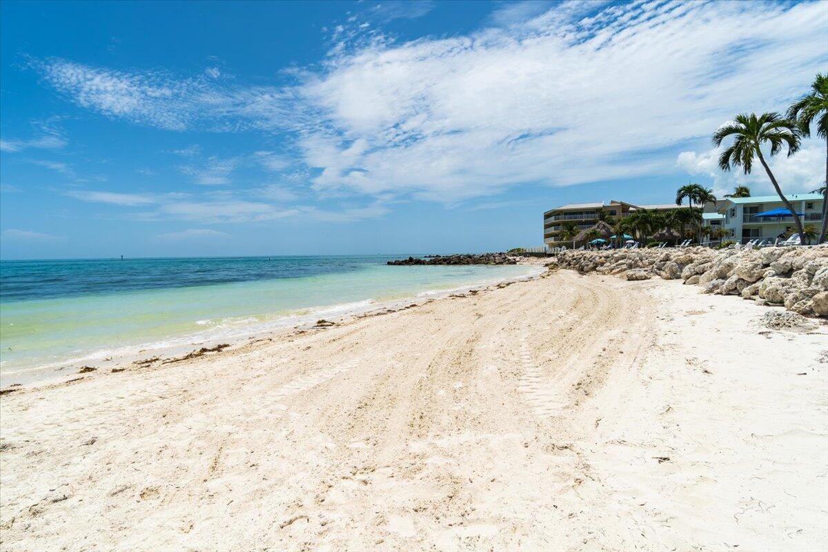 1101 W Ocean Drive Unit: 18