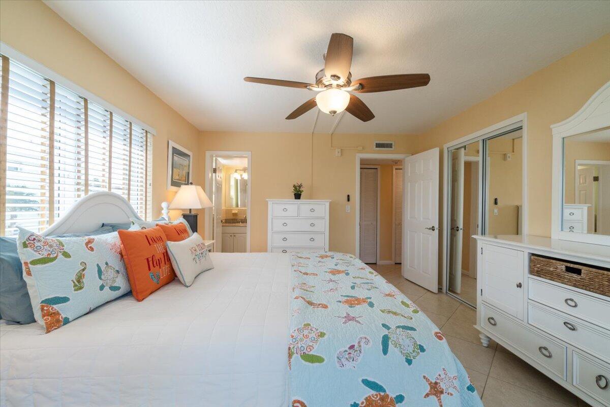 1101 W Ocean Drive Unit: 18