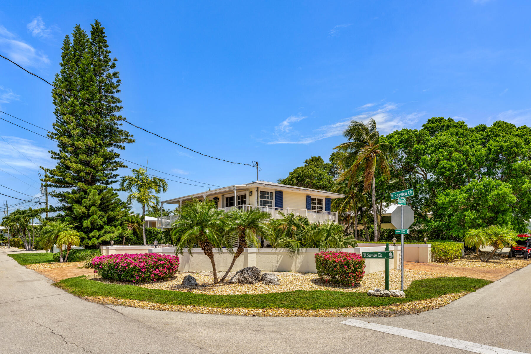 235 W Seaview Circle