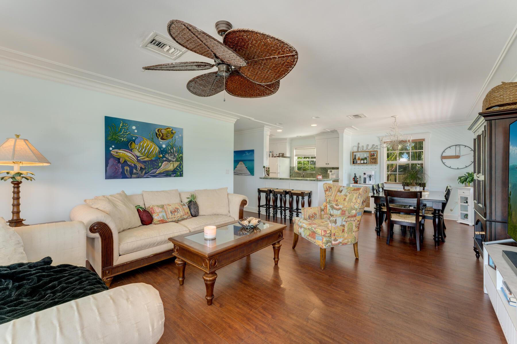 235 W Seaview Circle