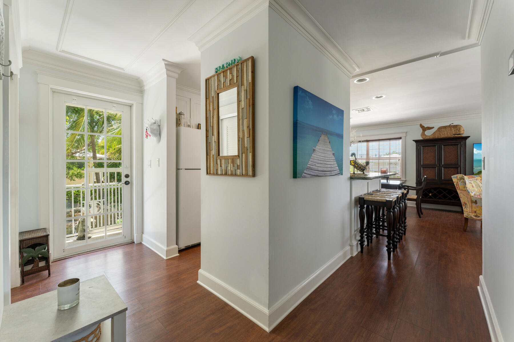 235 W Seaview Circle